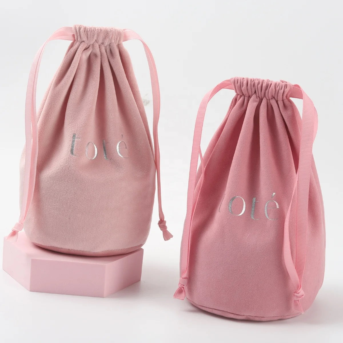 Custom Round Bottom Velvet Drawstring Pouch for Candles & Cosmetics