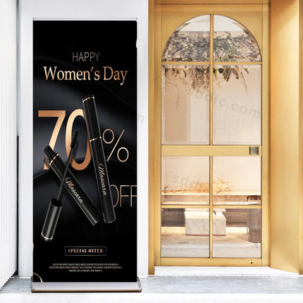 Custom Deluxe Retractable Roll Up Banner Stands